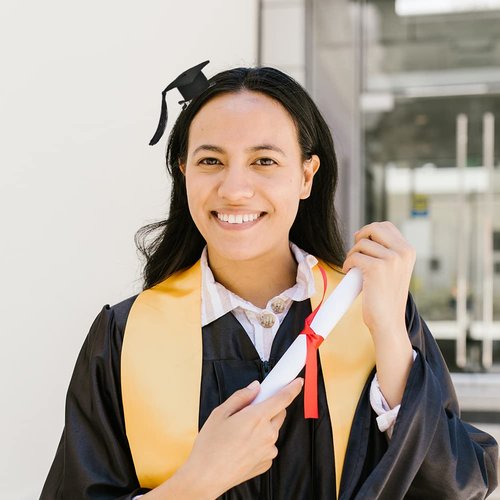 Graduation Hair Clip with Mini Cap for Women, Men, Boys, Girls - Mini Graduation Grad Party Favors and Decorations
