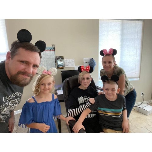 3 Minnie Mouse-Girl headbands with Bow with 2 Mouse Ear Scrunchies. 5 pack.