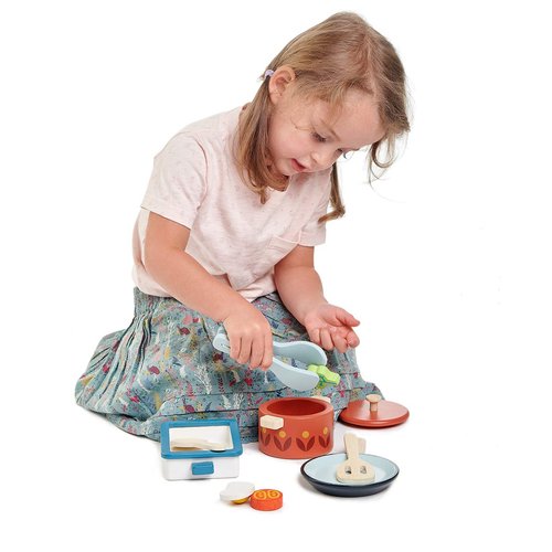 Tender Leaf Toys - Pots and Pans - 13 Pcs Wooden Pretend Cooking Playset, Play Kitchen Cookware Accessories Set for Kids - Age 3+