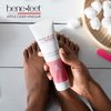 Benefeet Scrub-A-Dub Cooling Foot Scrub - Exfoliates + Refreshes Dry + Dull Skin, Get Smoother Skin from Heel to Toe, Made w/Vitamin E, Apple Cider Vinegar, Walnut Shell + Apricot Seed, 4 oz (1 Pack)