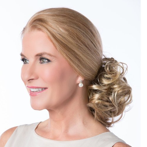 Toni Brattin Twin Clip Petite Color Light Blonde Wigs 6" Length 2 Easy-to-Attach Clips Claw Changelite 100% Heat Friendly Synthetic Natural Healthy Hair Pequeña Peluca
