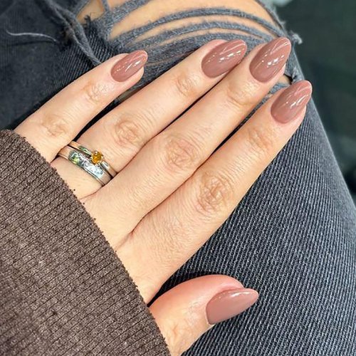 Milk Tea Brown Press on Nails Short Almond Oval Glossy Fake Nails 24Pcs, Solid Color Nails press ons 12 Sizes, Reusable Nail Kit, Stick on Nails for Women and Girls Daily Wear