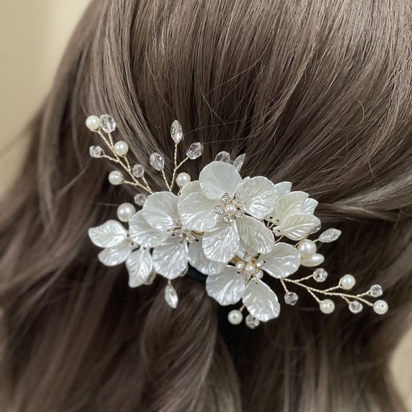VMila Wedding Pearl Hair Comb Wedding Hair Comb Bridal Hair Accessories Pearl Flower Hair Accessories For Women Girls Wedding Hair Accessories (Gold Vine White Flower)
