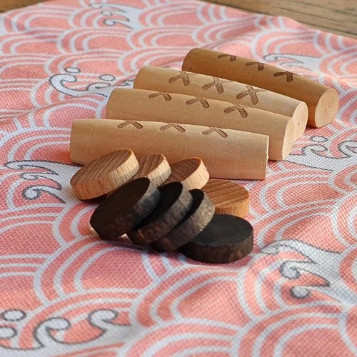 Generic Hyggetime YUTNORI/Portable Board Game/Korean Folk Game YUNNORI/Traditional Korean Family Game with Unique Dice / 2~4 Players / 15min / Strategy Game/Fast Pace/6+yr/Mini Board Game/Korean Ludo