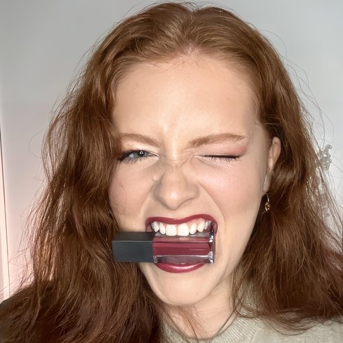 Defiance Beauty Luminous Liquid Lipstick Divinity Makeup Clear Lip Gloss Long Lasting Shades Pink Undertones & High Comfort Lipstick for Longwear