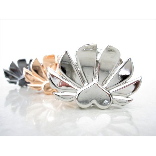 Generic Rose gold or silver metal heart hair claw clip jaw clip (Primary color: Silver), 1 Count (Pack of 1)