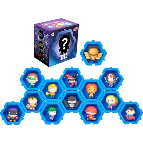 Mattel NANO PODS Connectable Collectable DC Universe Surprise Toy Character Figure Inside Attached Pod, Connect to Other PODS (Styles May Vary)