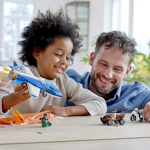 LEGO City Sky Police Parachute Arrest 60208 Building Kit (218 Pieces)