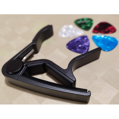 WINGO Guitar Capo for Acoustic and Electric Guitars with 5 Picks for Free, Black.