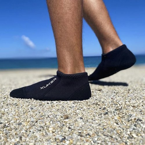 XUKER Water Shoes 3mm Men Women, Neoprene Sand Proof Volleyball Soccer Socks Anti Slip Wetsuit Booties for Diving Swimming Surfing Snorkeling Fishing Wading Kayaking Hiking, Flatlock Low Cut