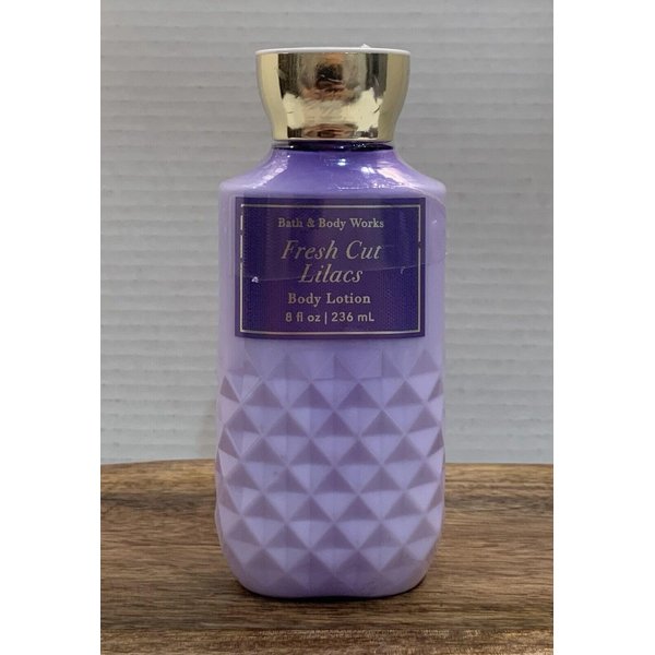 Generic Body Works Body Lotion FRESH CUT LILACS, 8 Fl Oz (Pack of 1)