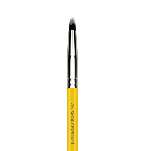 Bdellium Tools Professional Makeup Brush - Studio Series 716 Smoky Eyeliner - With Soft Synthetic Fibers, For Thick Lining (Yellow, 1pc)