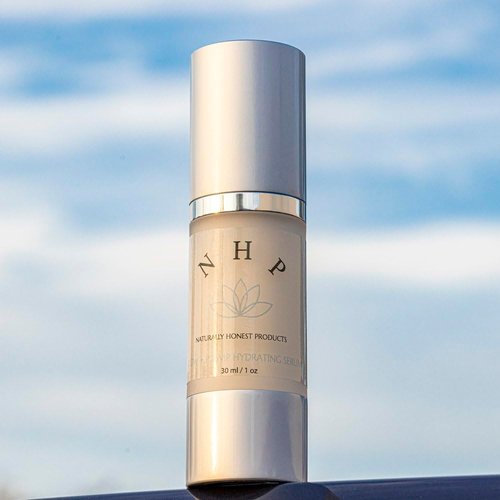 Naturally Honest Products Glow + Plump Hydrating Serum