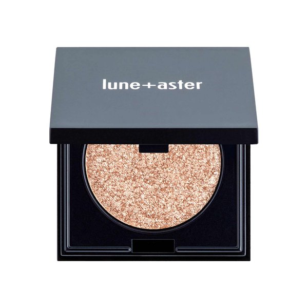 Lune+Aster StarDust Eye Pop - Rose Quartz - Metallic glitter eyeshadow infused with vitamin E and light-reflecting pearl pigments.