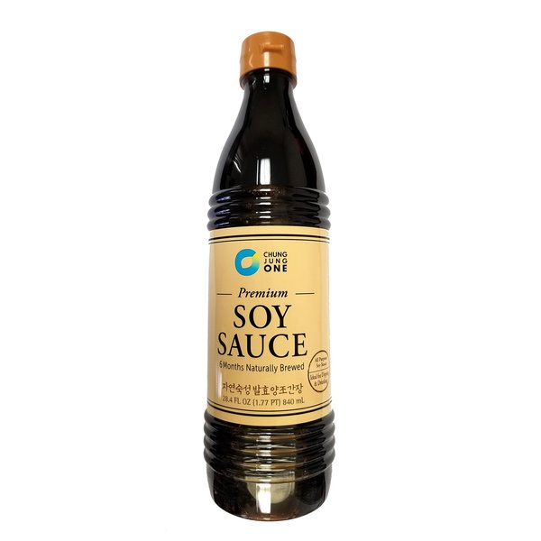 Chung Jung One Premium Korean Premium Soy Sauce 840ml (28.4 oz) (6 Months Naturally Brewed (Yangjoganjang))