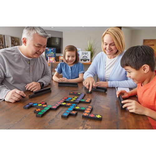 Asmodee Mindware | Qwirkle UK Edition (New) | Board Game | Ages 5+ | 2-4 Players | 45 Minutes Playing Time