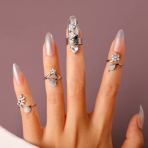 Rumtock CZ Crystal Beads Women Nail Cap Finger Tip Manicure Protective Nail Art for Women Girls Statement Punk Jewelry