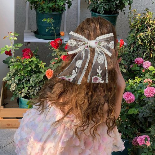 White Lace Hair Bow Clips for Women Girls Bowknot Hair Clip for Girls Daughter Lace Embroidery Flower Craft Hair Pins With Long Tail for Women Girls Cute Bag Accessories Charms for Women Girls