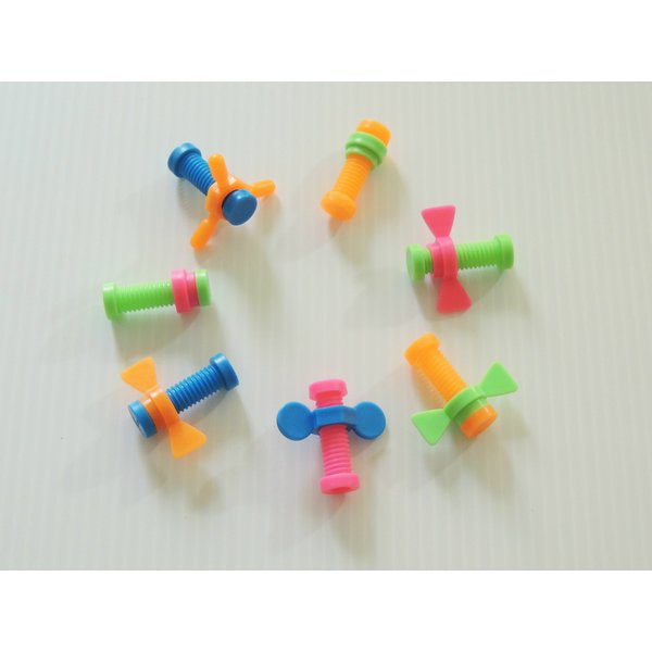 Bonka Bird toys pk12 Nuts & Bolts foot talon foraging toy cockatiel parakeet