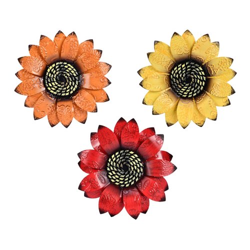 YEAHOME Sunflower Wall Decor - 9 inch Metal Flower Wall Art Decorations, Sunflower Yard Garden Decor Hanging for Kitchen, Bathroom, Bedroom, Set of 3 Handmade Gift for Home, Indoor or Outdoor