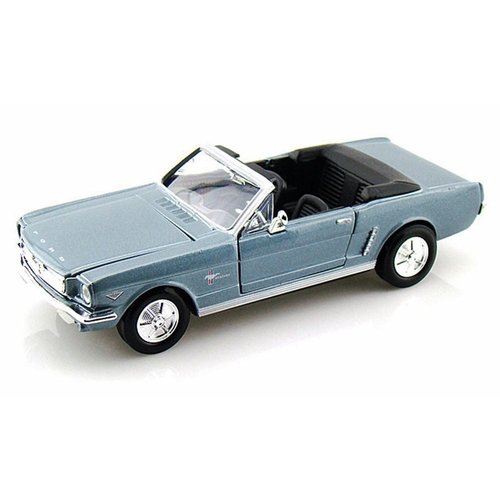 1964.5 Ford Mustang Convertible, Blue - Motormax Premium American 73212 - 1/24 Scale Diecast Model Car by Motor Max