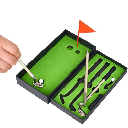 Mini golf set pen, red, blue and black three kinds of ink, suitable for office, study when tired decompression, desktop mini golf course cool workbench accessories fun novelty birthday gift