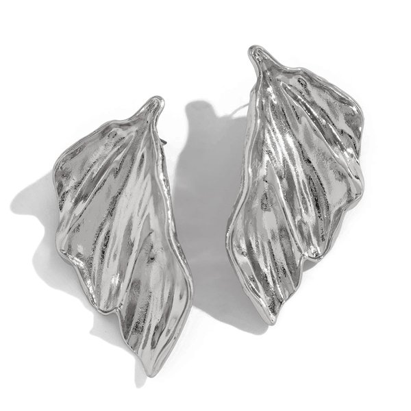 Octwine Vintage Statement Leaf Asymmetric Earrings Silver Gold Boho Chunky Earrings Dangling for Women Stud Earrings Chandelier Statement Earrings Sparkly Simple Earrings for Women (Silver)