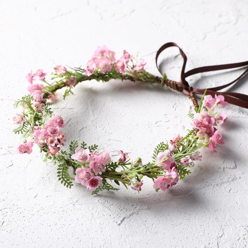 KorViSHOW Pink Bohemian Flower Crown - Pink Babys Breath Flower Headband with Green Leaf Bohemian Floral Headpiece Hair Wreath for Women Wedding Halloween Christmas
