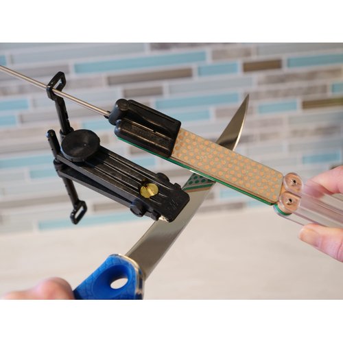 Diamond Machining Technology (DMT) MAGKIT-4 Diafold Whetstone Sharpening Kit With 2-Sided Diamond Sharpening Stones