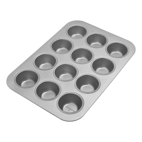 Chicago Metallic Commercial II Traditional Uncoated 12-Cup Muffin/Cupcake Pan, 15.75-inch by 11-inch