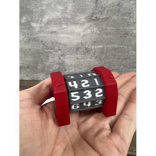 MunnyGrubbers - 5 Pack Life Counter - HP Tracker with Tracking Card Slot - (Random 7PC D20 Dice Set Included) - MTG - Tabletop RPG - Board Games - DND - Dungeons and Dragons - (5 Pack - Combo A)