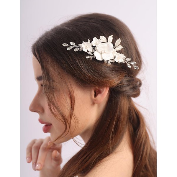 Teyglen Dainty White Flower Headpiece Silver Leaf Wedding Hair Comb Rhinestone Bridal Hair Piece Pearl Floral Side Comb Hair Accessories for Women