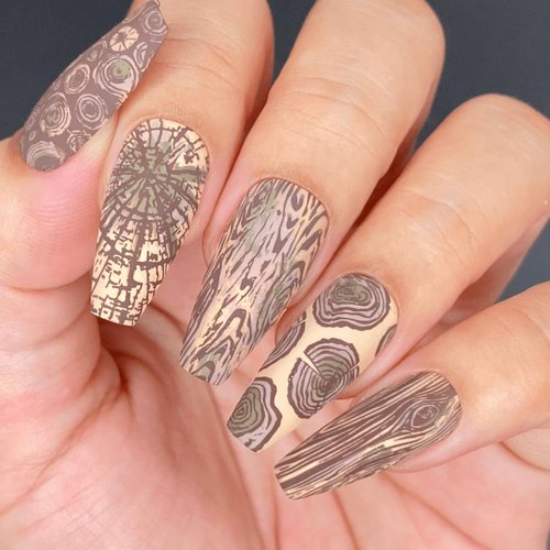 Maniology Woodland Trimmings Nail Stamping Plate, Wood Nail Art Designs, Tree Barks and Wood-Inspired Manicures