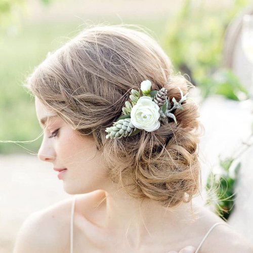 Fangsen Silver Wedding White Flower Hair Comb Boho Floral Hair accessory for Women and Girls