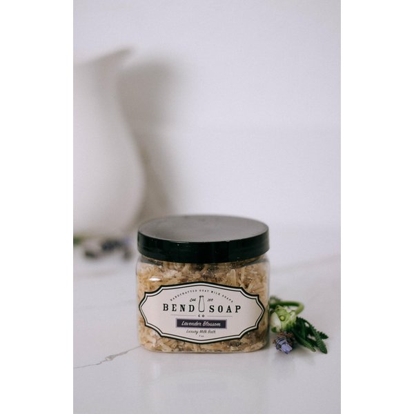 Bend Soap Company Milk Bath, 100% Natural Ingredients, Gentle Cleanser, Hydrates Moisturize and Softens the Skin, Handcrafted Goat Milk Soap, Essential oil, 2 lbs - Lavender Blossom