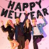 Black Happy New Year Balloons, 16 Inch Happy New Year Foil Letter Balloons, 2025 New Years Decorations for New Years Eve Party Supplies 2025 New Years Eve Décor