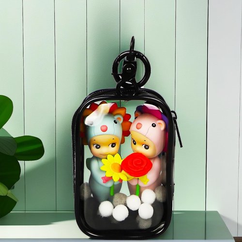 Knchy Clear Figure Display Bag with Keychain, Portable Small Doll Storage Bag Hanging Blind Box Organizer Zipper Closure, Dustproof Collectibles Display Case for Showing Off Blind Boxes, Mini Figures