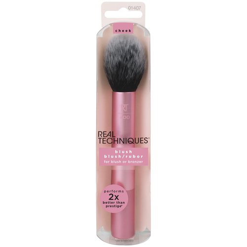 Real Techniques Ultra Plush Blush Makeup Brush, For Loose, Cream, or Pressed Blush, Rosy Glow Cheeks, Fluffy Powder Brush, Aluminum Ferrules, Synthetic Bristles, Vegan & Cruelty Free, 1 Count