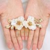 CASOLVX Bridal Hair Comb White Flower Gold Leaf Hair Pieces Wedding Hair Headpieces for Brides Bridesmaids Women Girls