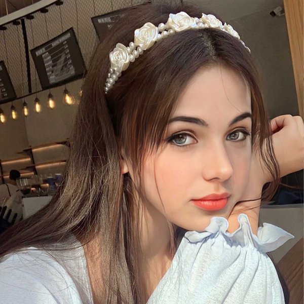 YienDoo Elegant Rose Flower Crown Headband Plastic White Rose Floral Princess Tiara French Bridal Hairband Wedding Party Hair Hoop Hair Accessories for Women Girls Daily Wearing