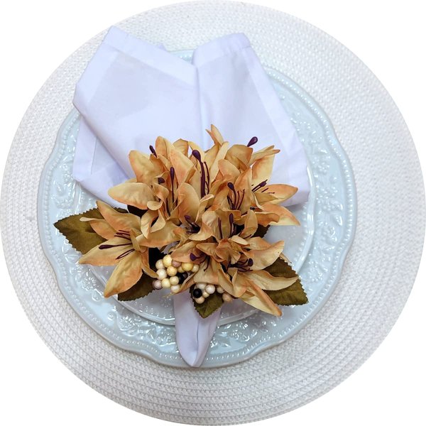 Maison Charlo Set of 4 Caramel Lilies Flower Napkin Rings for Special Occasions: Valentine's, Easter, Mother's Day, Thanksgiving, Christmas, Weddings, and Gatherings