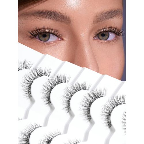 Wispy Cat Eye Lashes False Eyelashes Natural 10mm Short Lashes Pack Soft Strip Eyelashes 3D Volume C Curl Natural Eyelashes 7 Pair Siligli Eyelashes