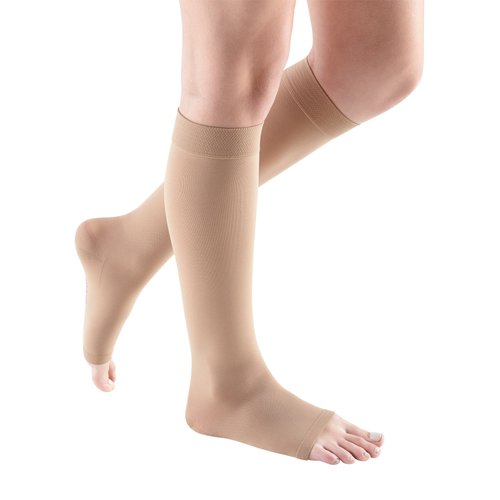 mediven Comfort for Women, 20-30 mmHg – Open Toe Leg Circulation, Calf High Compression Stockings for Women, Semi-Transparent Leg Support Compression Hosiery , III-Petite, natural