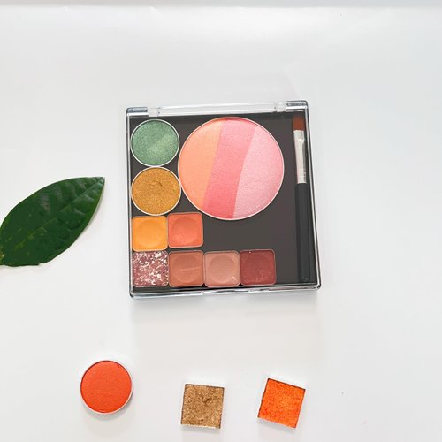 UDTIP 2Packs Square Shape Empty Magnetic Makeup Palette Empty Storage Box for Eyeshadows,Powders,Blushers 4.01 x 3.89'' with 20pcs Metal Stickers