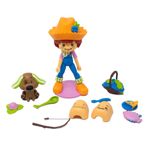Boss Fight Studio Strawberry Shortcake Huckleberry Pie with Pupcake, Collectible Action Figure – Highly Articulated Fruity Scented Figurine with Accessories, Interchangeable Parts, and Stand – 1:12