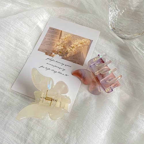 Butterfly Hair Clips, Tortoise Shell Cellulose Acetate Barrettes Claw Clips No-Slip Grip French Design Hair Jaw Clips Clamp Small Hair Accessories for Women Girls Ladies (3 Pack)