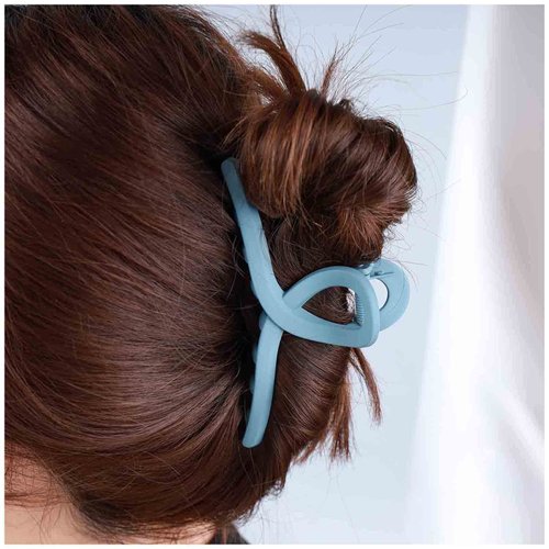 Yheakne Vintage Acrylic Hair Claw Clip Plastic Hair Claws Clip Plain Hair Holder Clips Jelly Jaw Hair Clamp French Jaw Hair Clip Non Slip Hair Catch Barrette Decorative Hair Accessories for Women and Girls (Light blue)