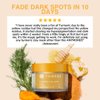 TUMERI Turmeric Clay Mask for Facial Skin Care – Turmeric with Vitamin C Clay Mask with Manuka Honey – Facial Mask for Dark Spots, Scarring and Cleansing – 2 oz with Face Mask Brush Applicator
