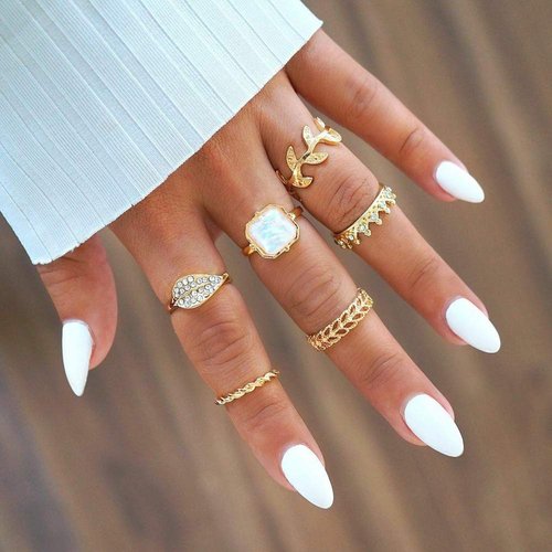 Missgrace Gold Leaf Knuckle Stacking Rings for Women Teen Girls Boho Vintage Finger Rings Stackable Gold Midi Rings Set Multiple Rings Pack Size 3-7