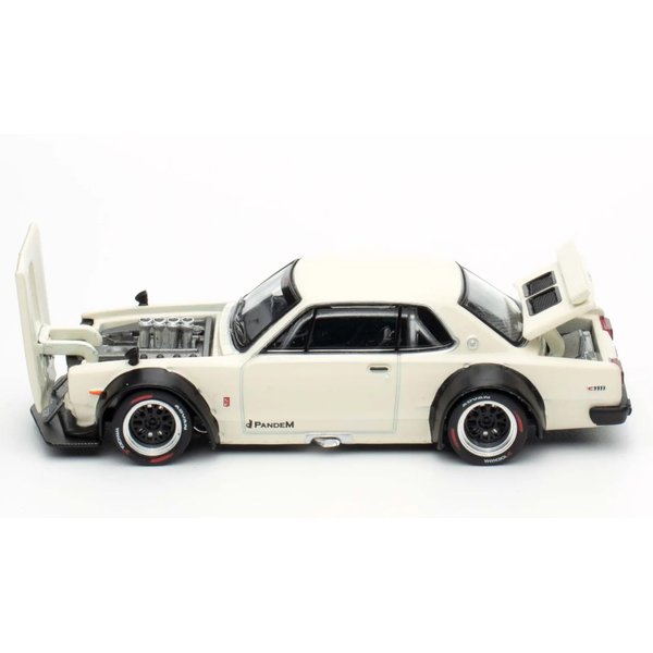 POP RACE Model Car Compatible with Nissan Skyline GT-R V8 Drift (Hakosuka) White 1/64 Diecast Model Car PR640113